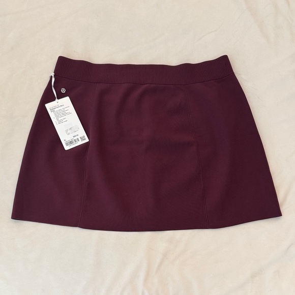 NWT! Lululemon Ribbed Knit Mini- Front Zip in Garnet, sz XL - Picture 6 of 10